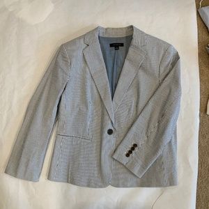 Ann Taylor Spring Seersucker Blazer